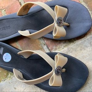 Size 10 Guess Bow Sandals